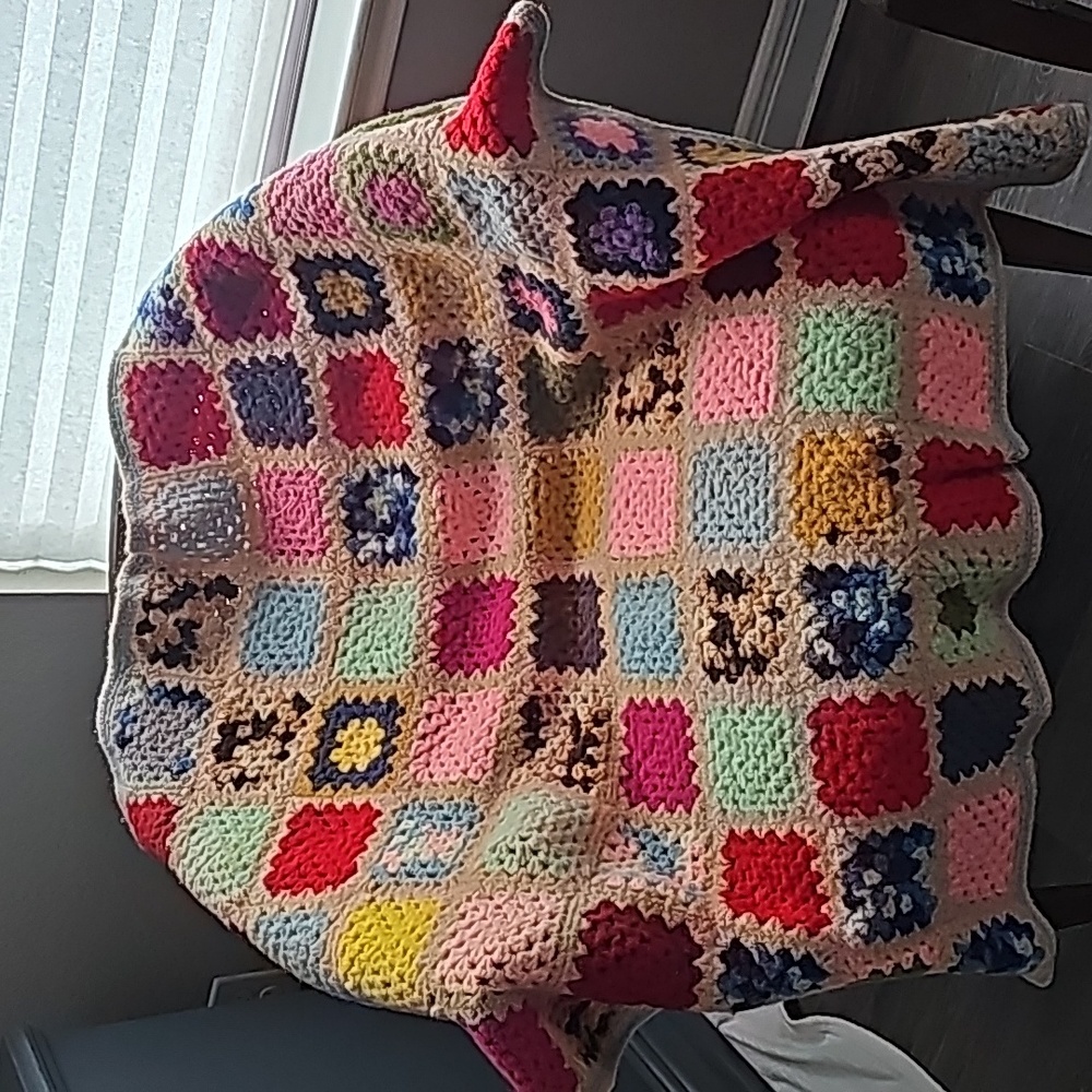 Vintage granny knitted throw